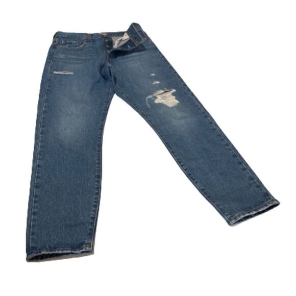 Levi’s Premium Wedgie Distressed Straight Leg Jeans. Size 28 EUC - Picture 2 of 9